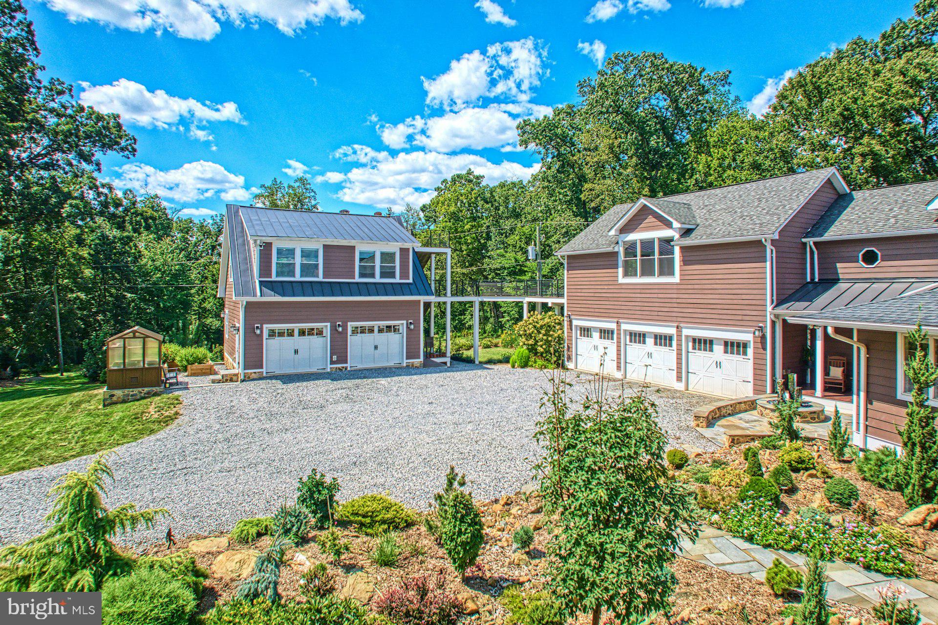 BEACON HILL - Residential