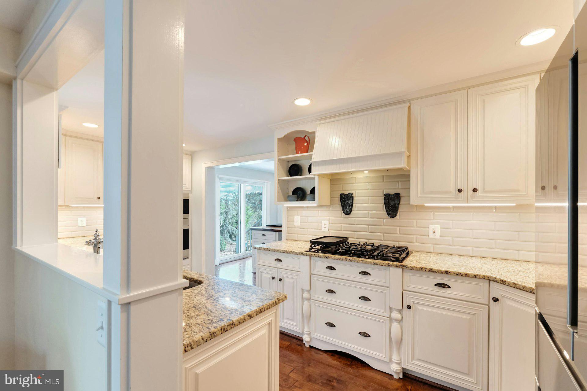 BEACON HILL - Residential