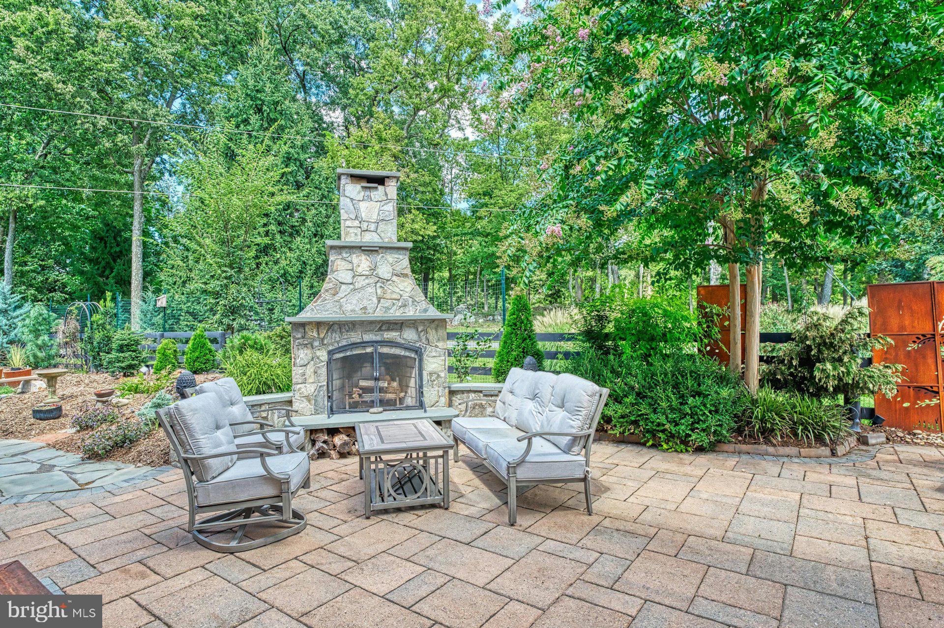 BEACON HILL - Residential