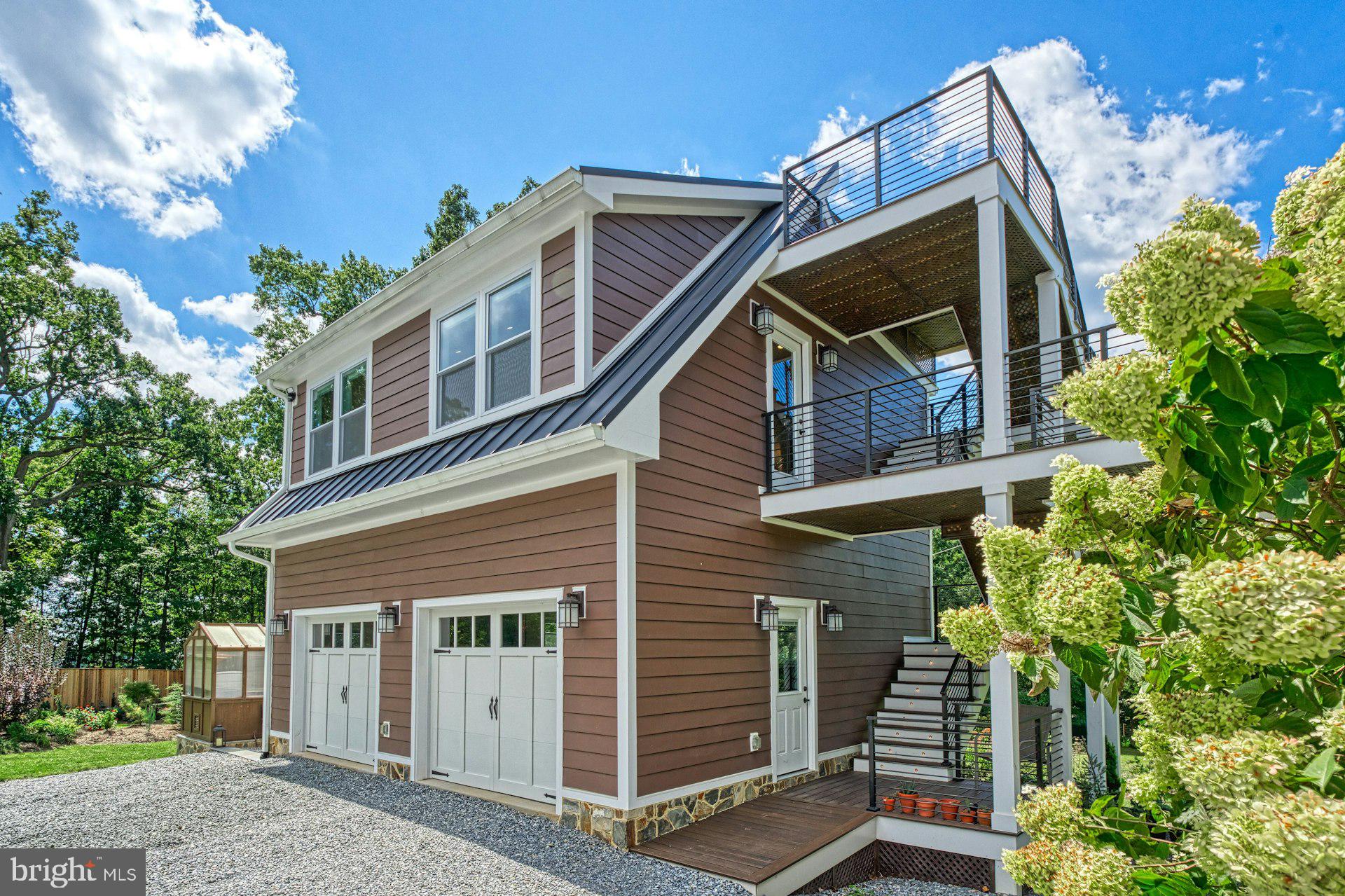 BEACON HILL - Residential