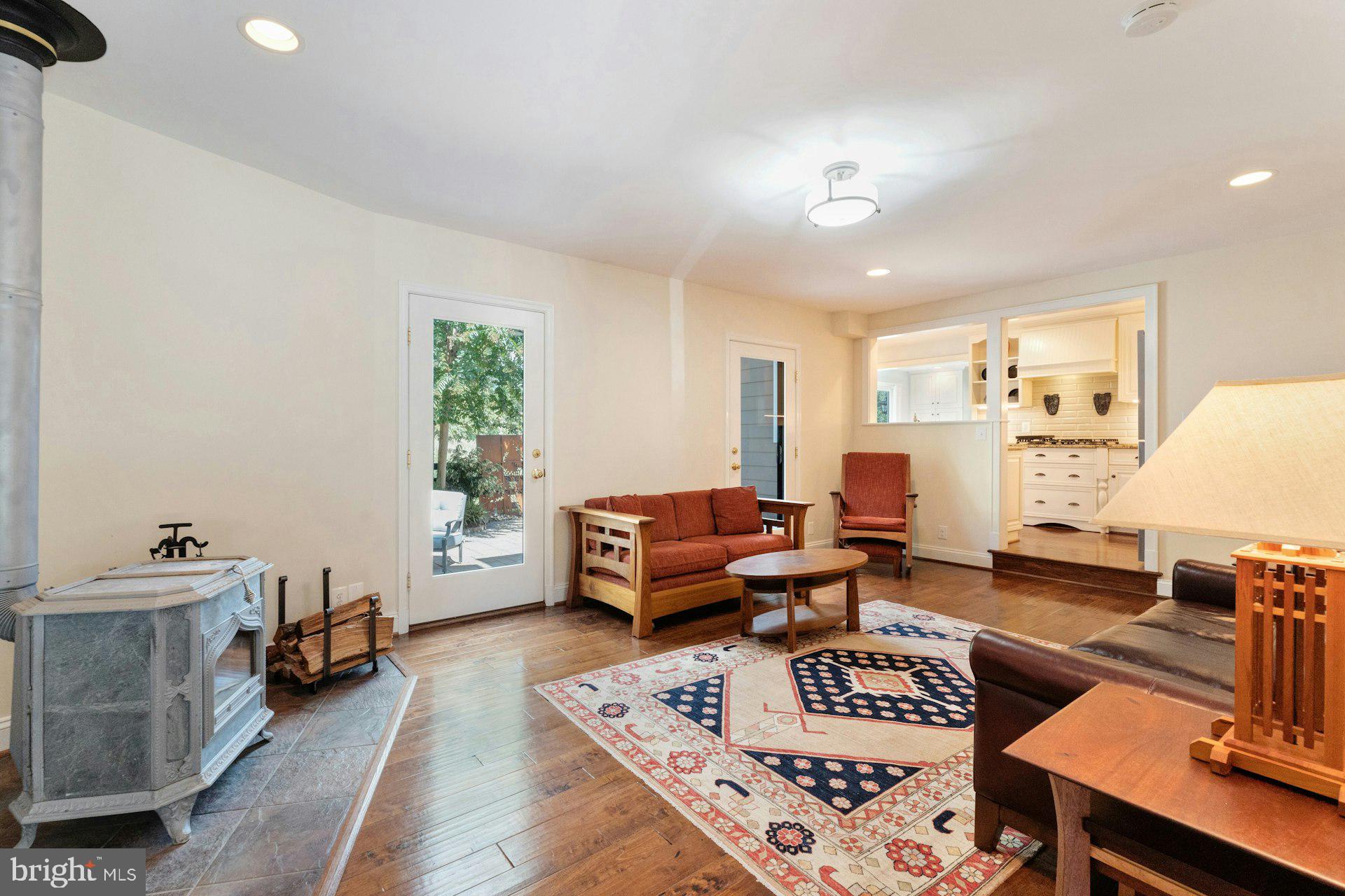 BEACON HILL - Residential