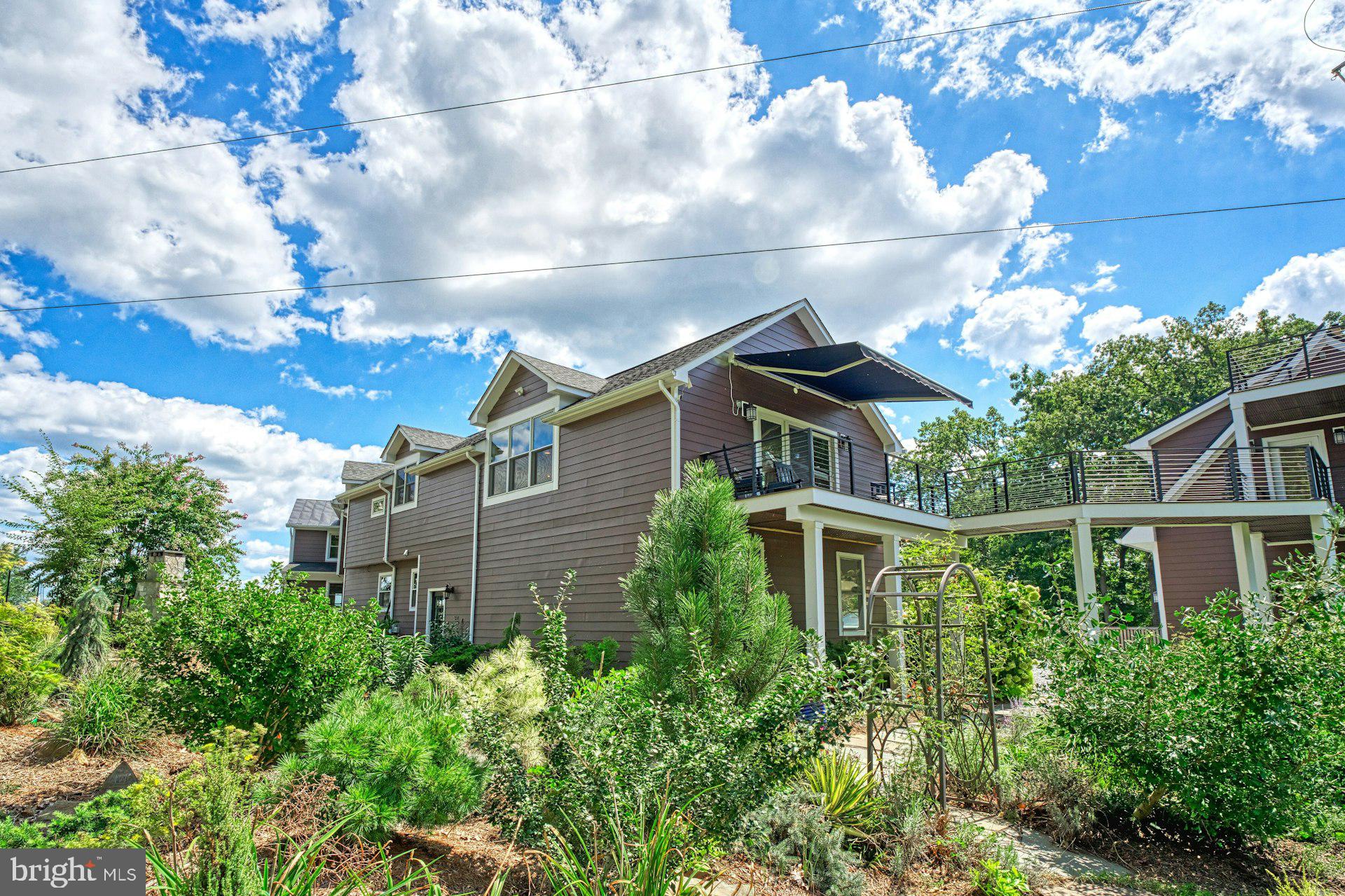 BEACON HILL - Residential