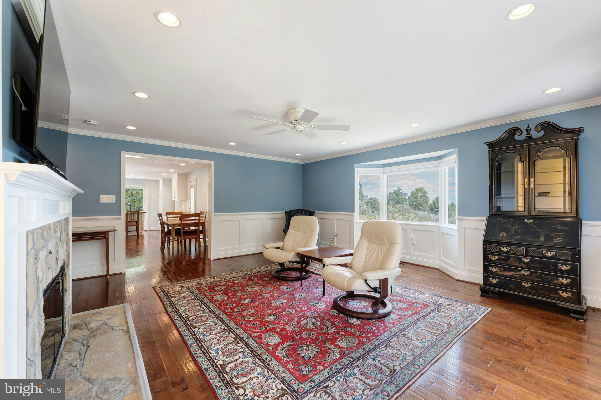 BEACON HILL - Residential