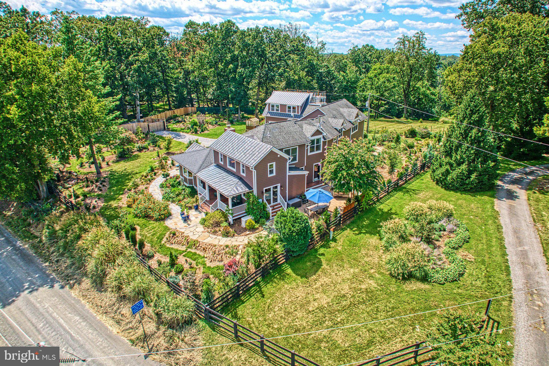 BEACON HILL - Residential