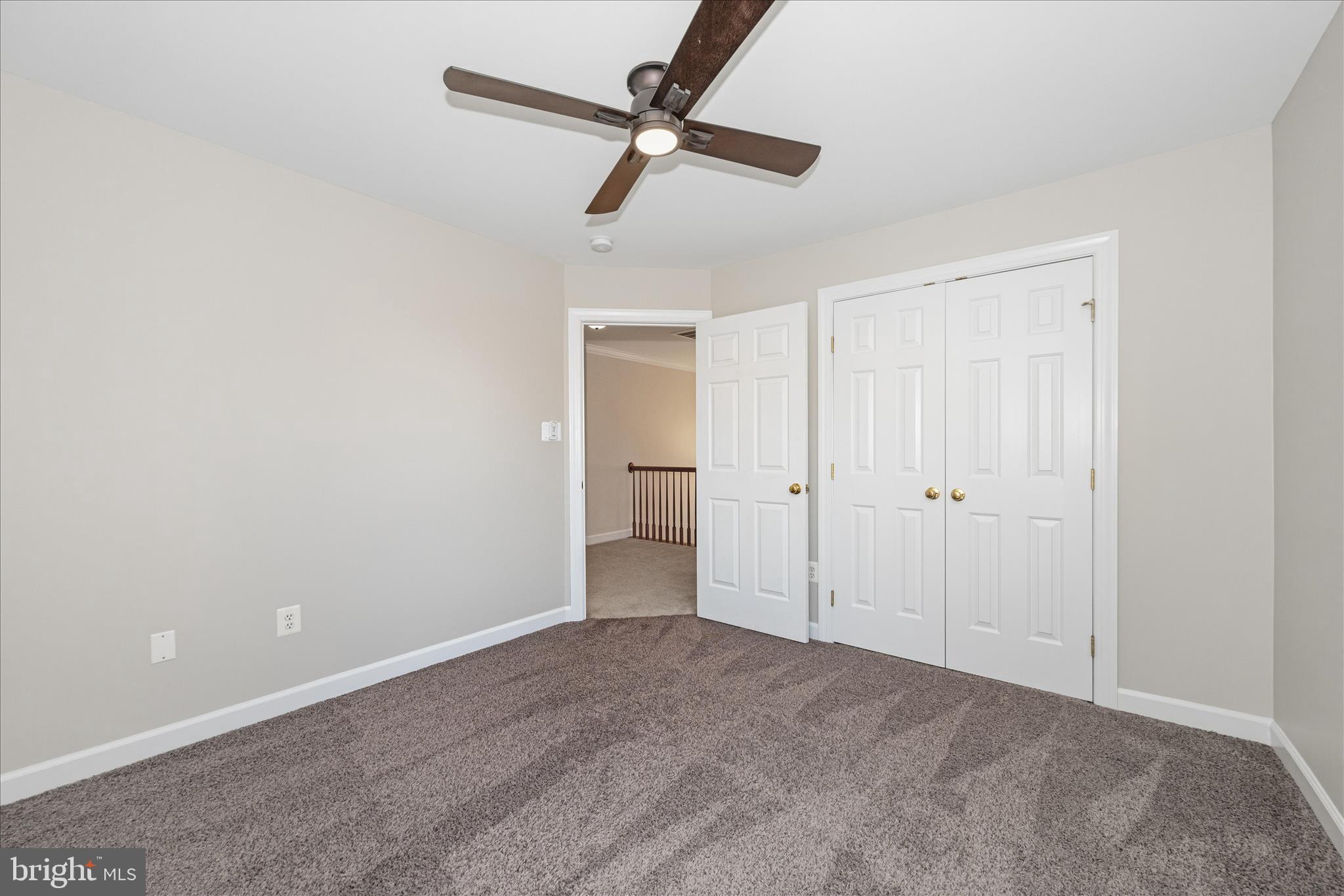 MANOR OAKS - Residential