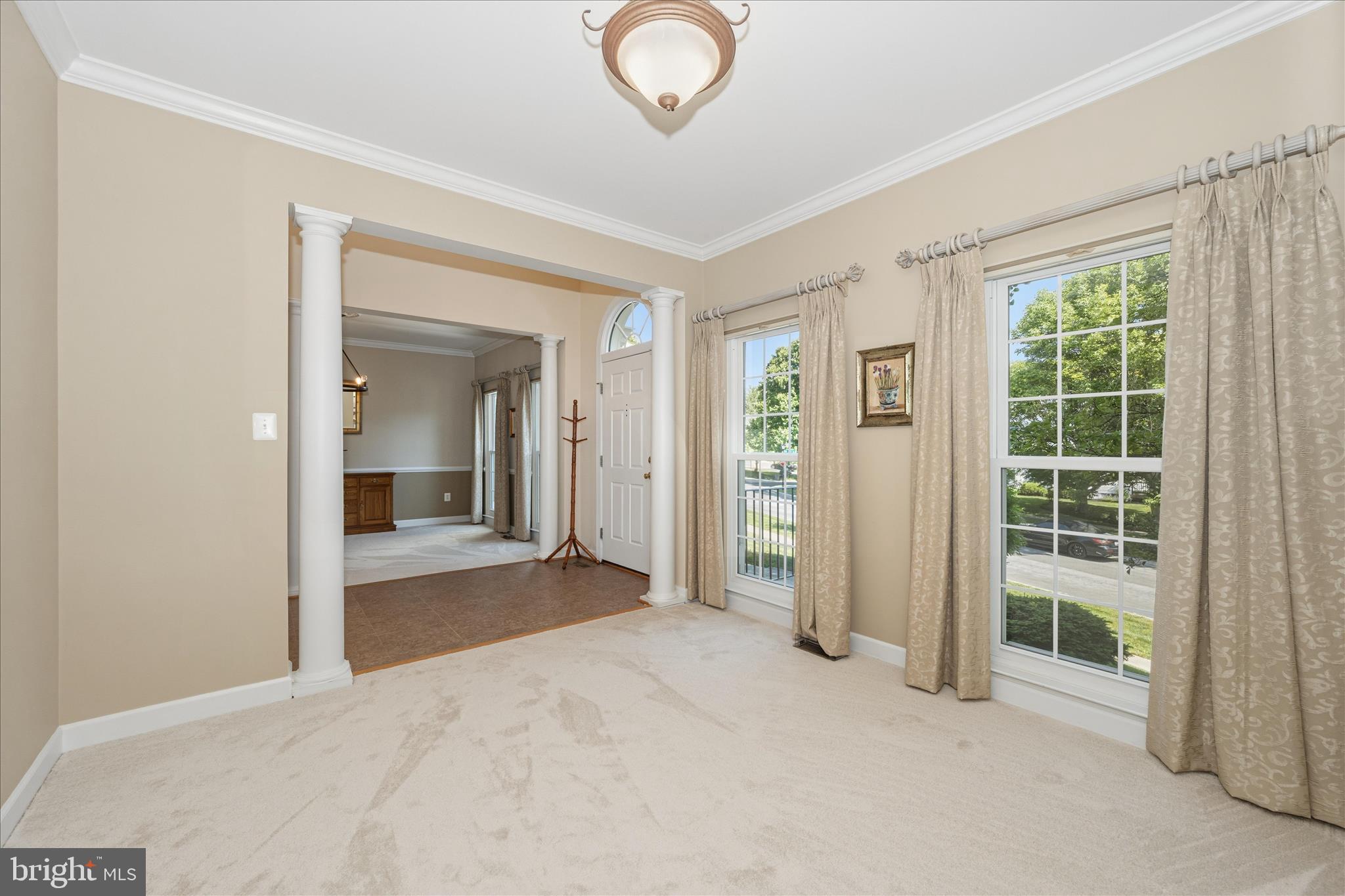 MANOR OAKS - Residential