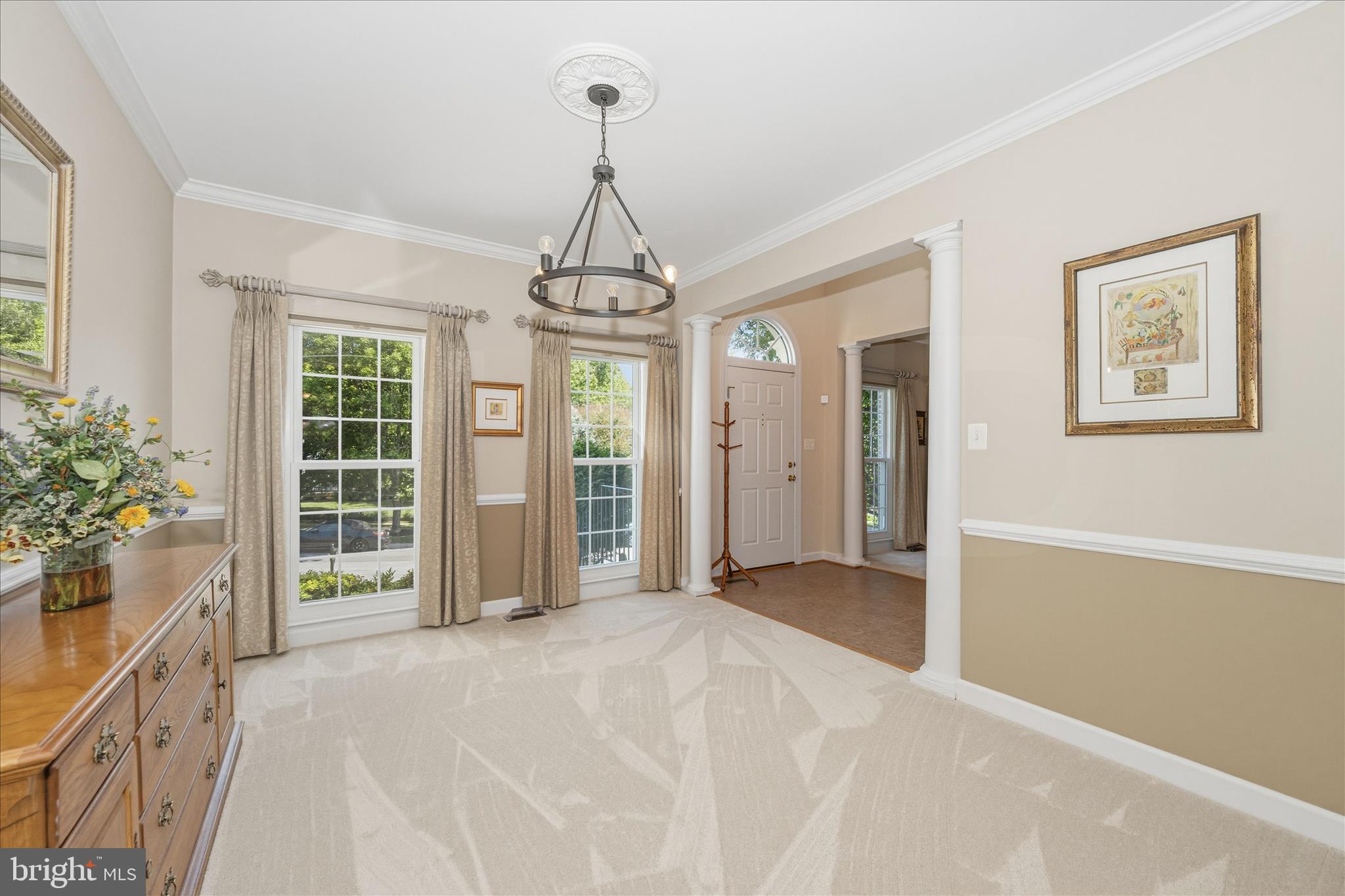 MANOR OAKS - Residential