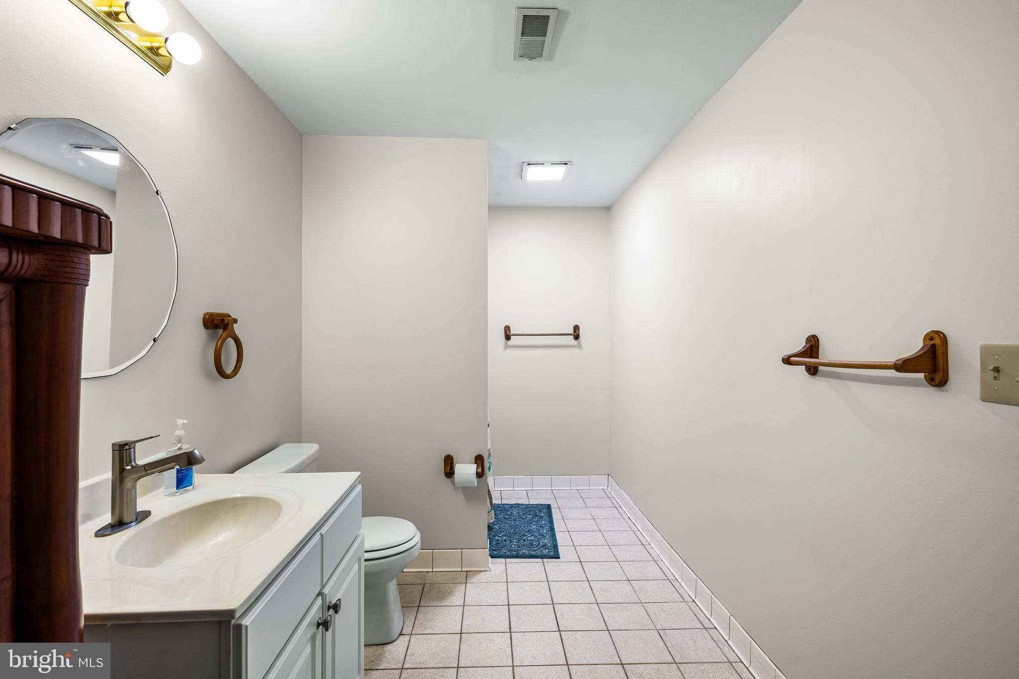 STRATFORD HARBOUR - Residential