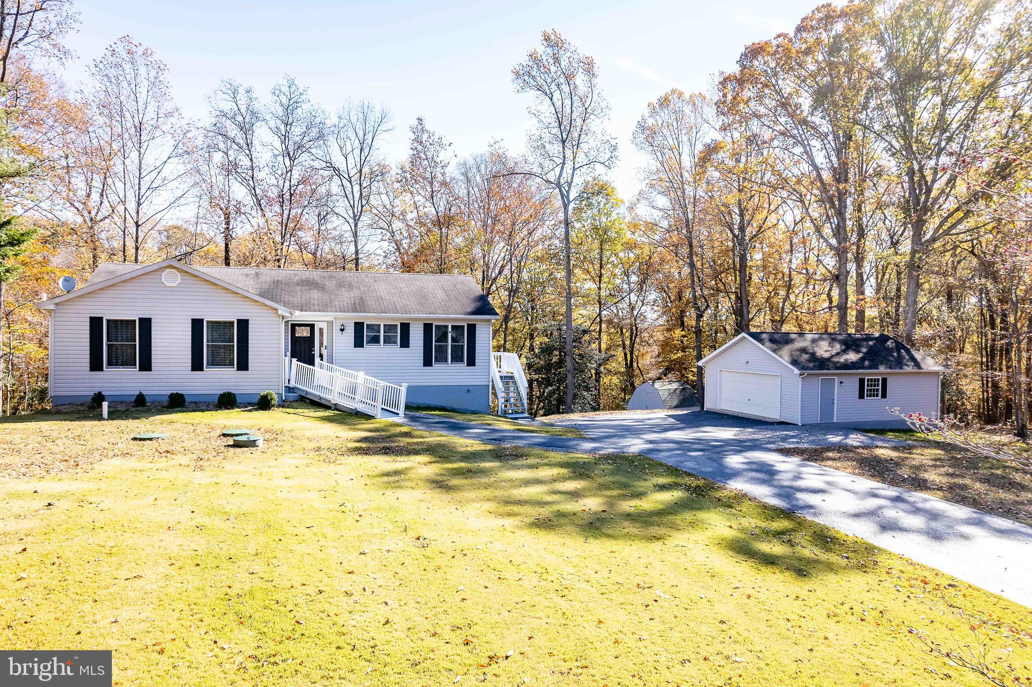 STRATFORD HARBOUR - Residential