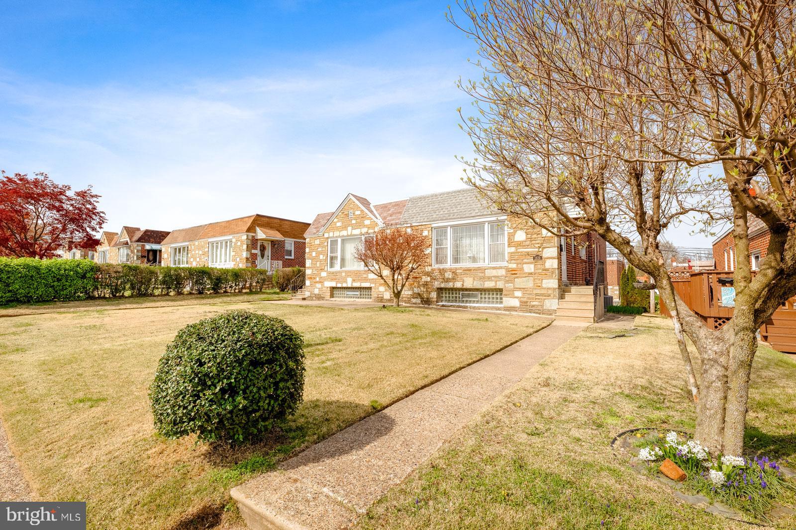 BELLS CORNER - Residential