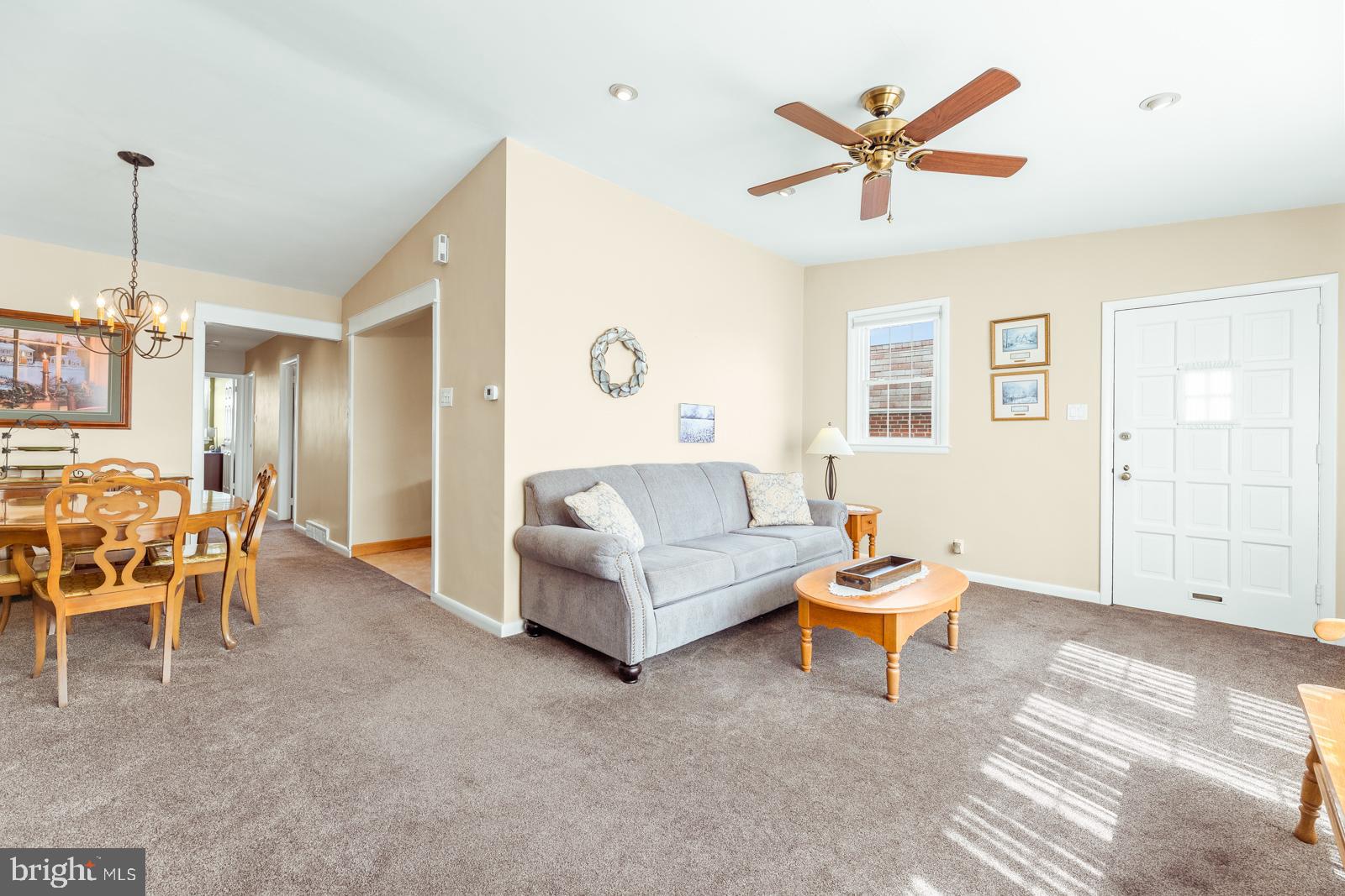 BELLS CORNER - Residential