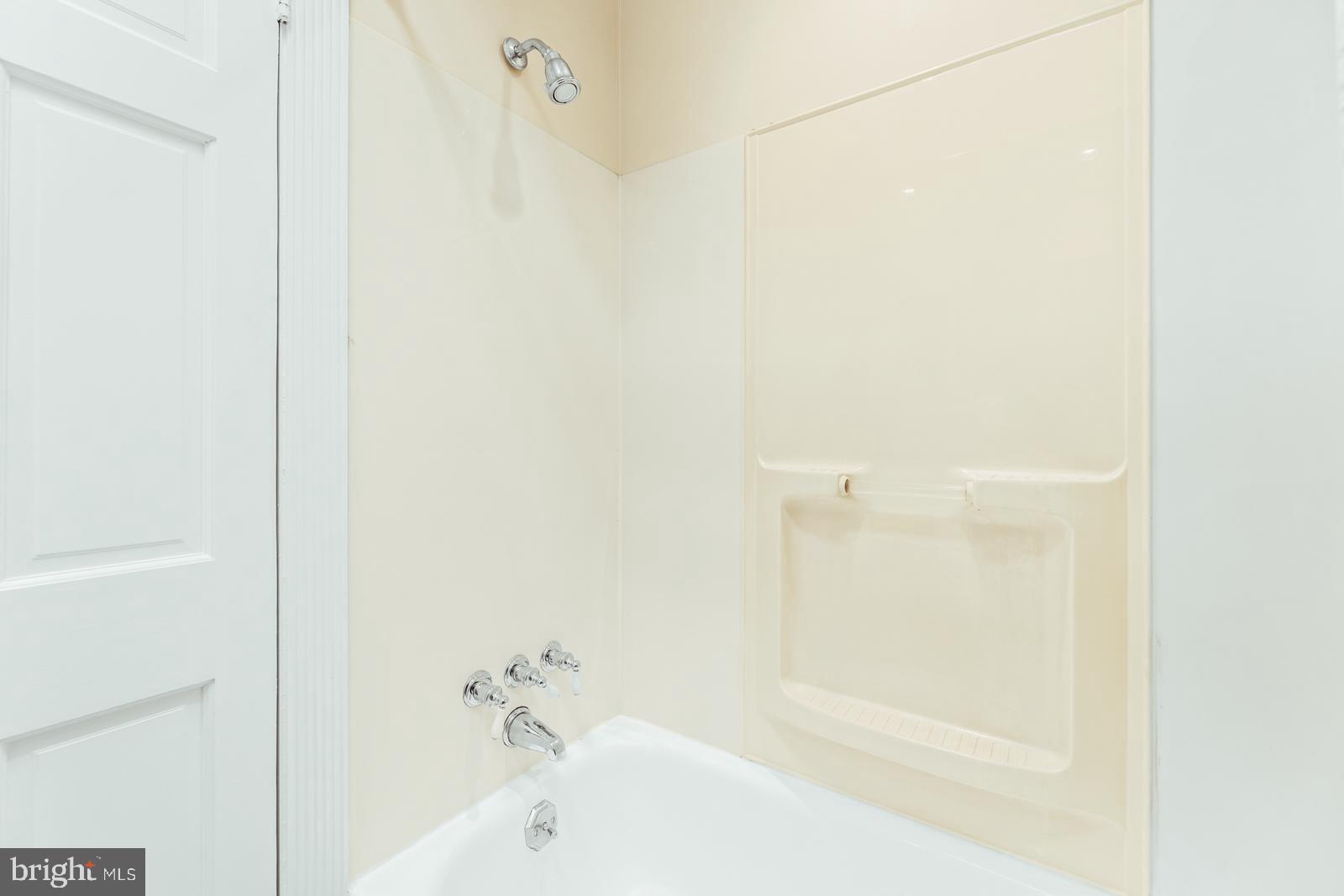 BELLS CORNER - Residential