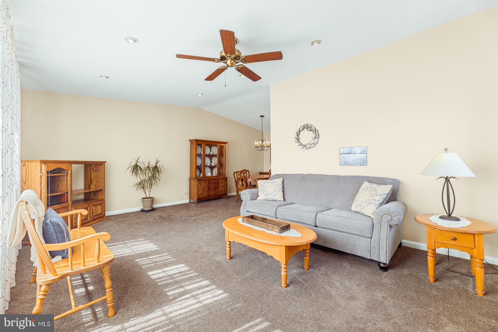 BELLS CORNER - Residential