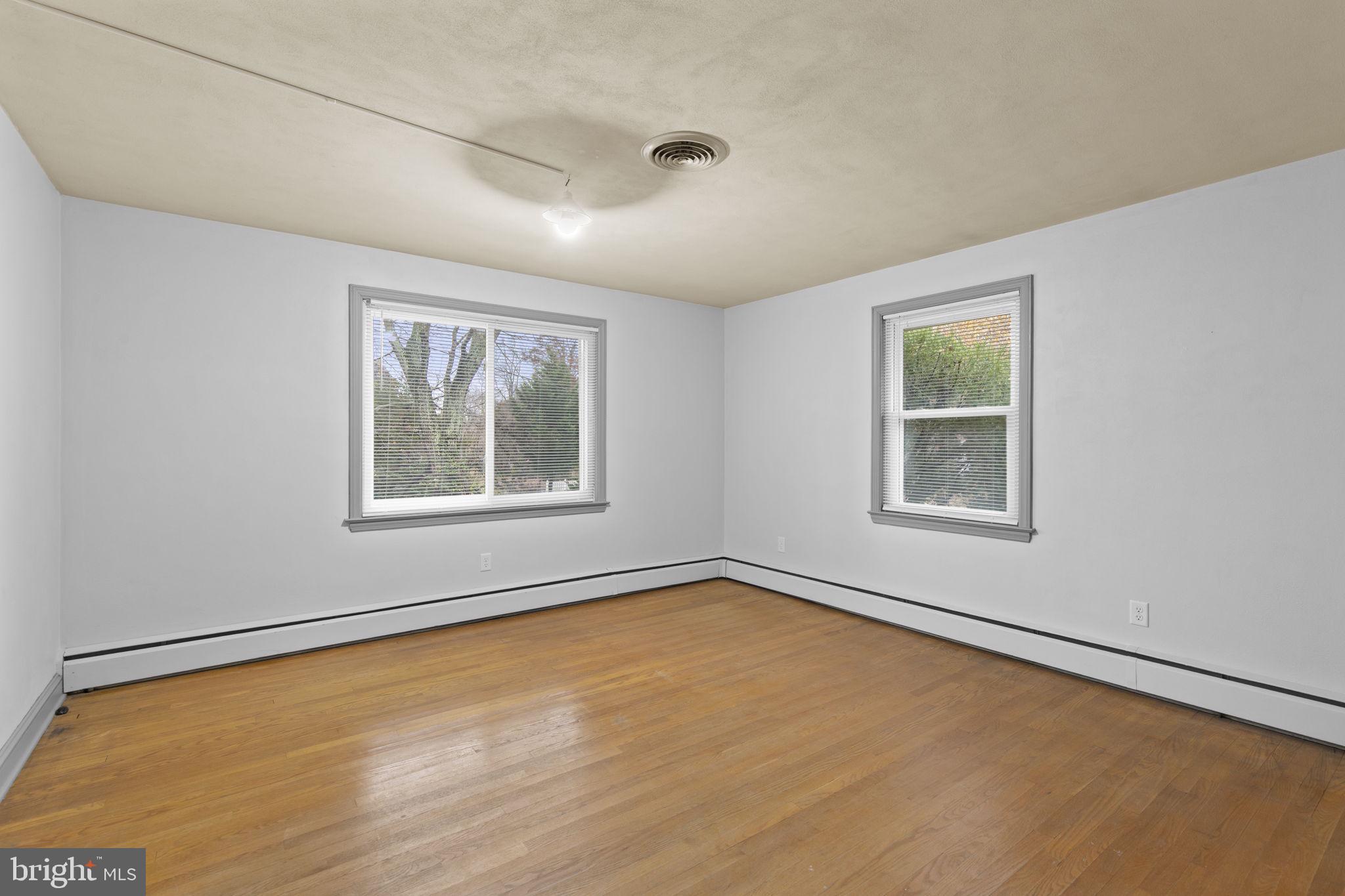 BROOKHAVEN - Residential