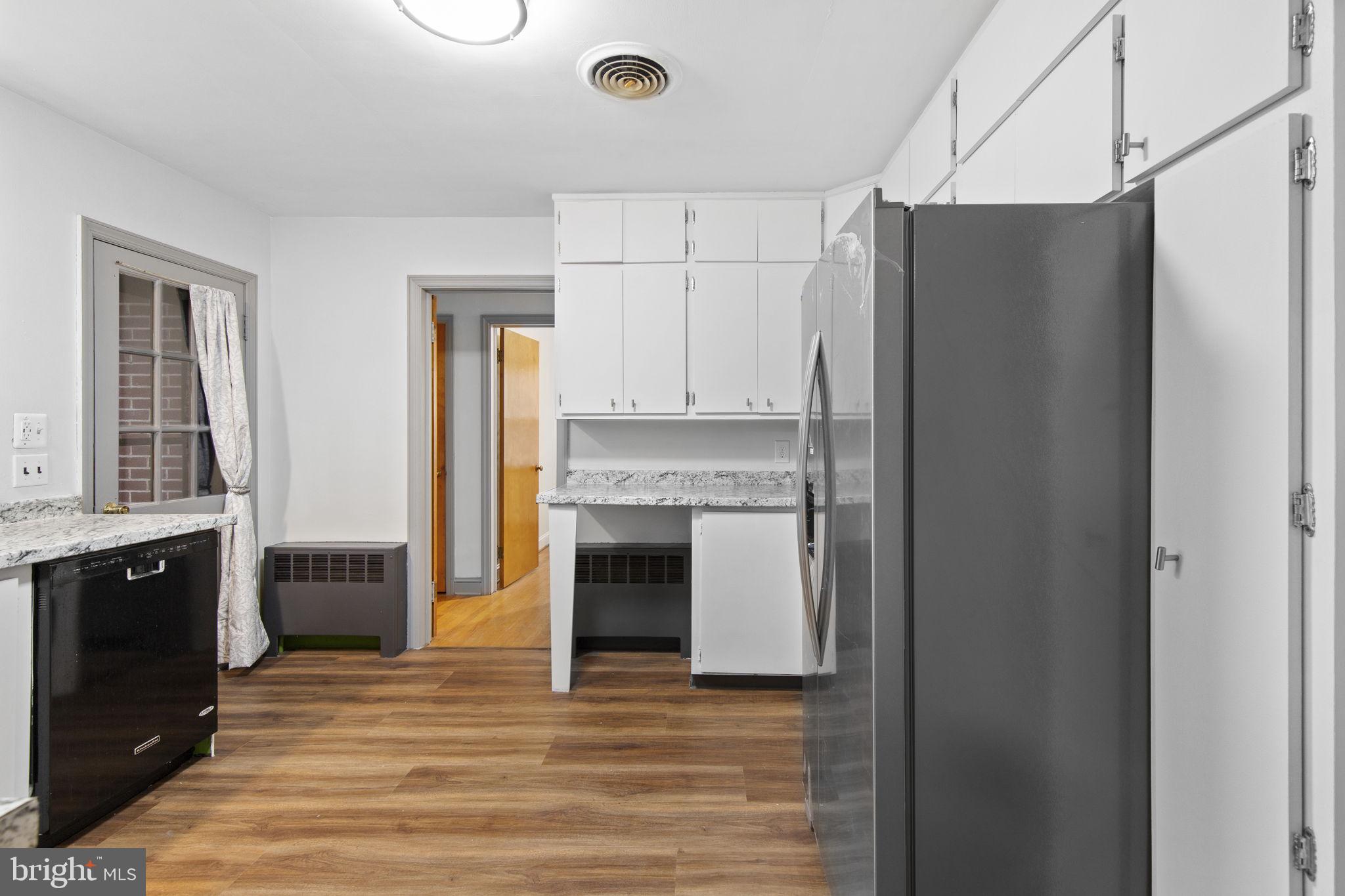 BROOKHAVEN - Residential