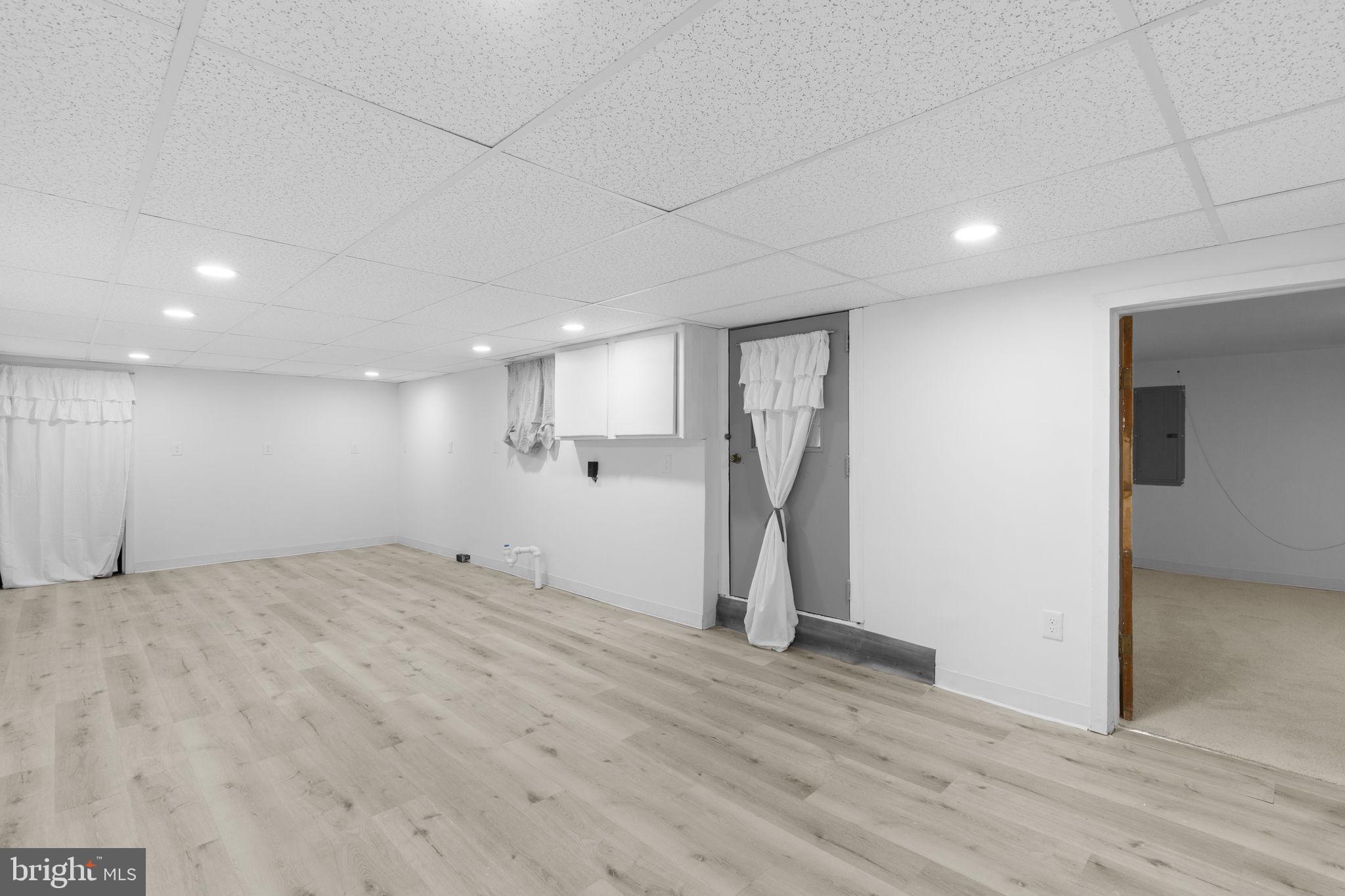 BROOKHAVEN - Residential