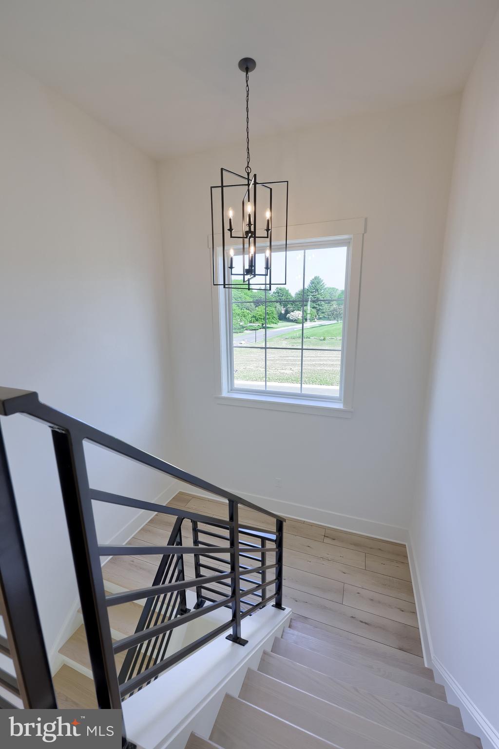 PINEBROOKE - Residential