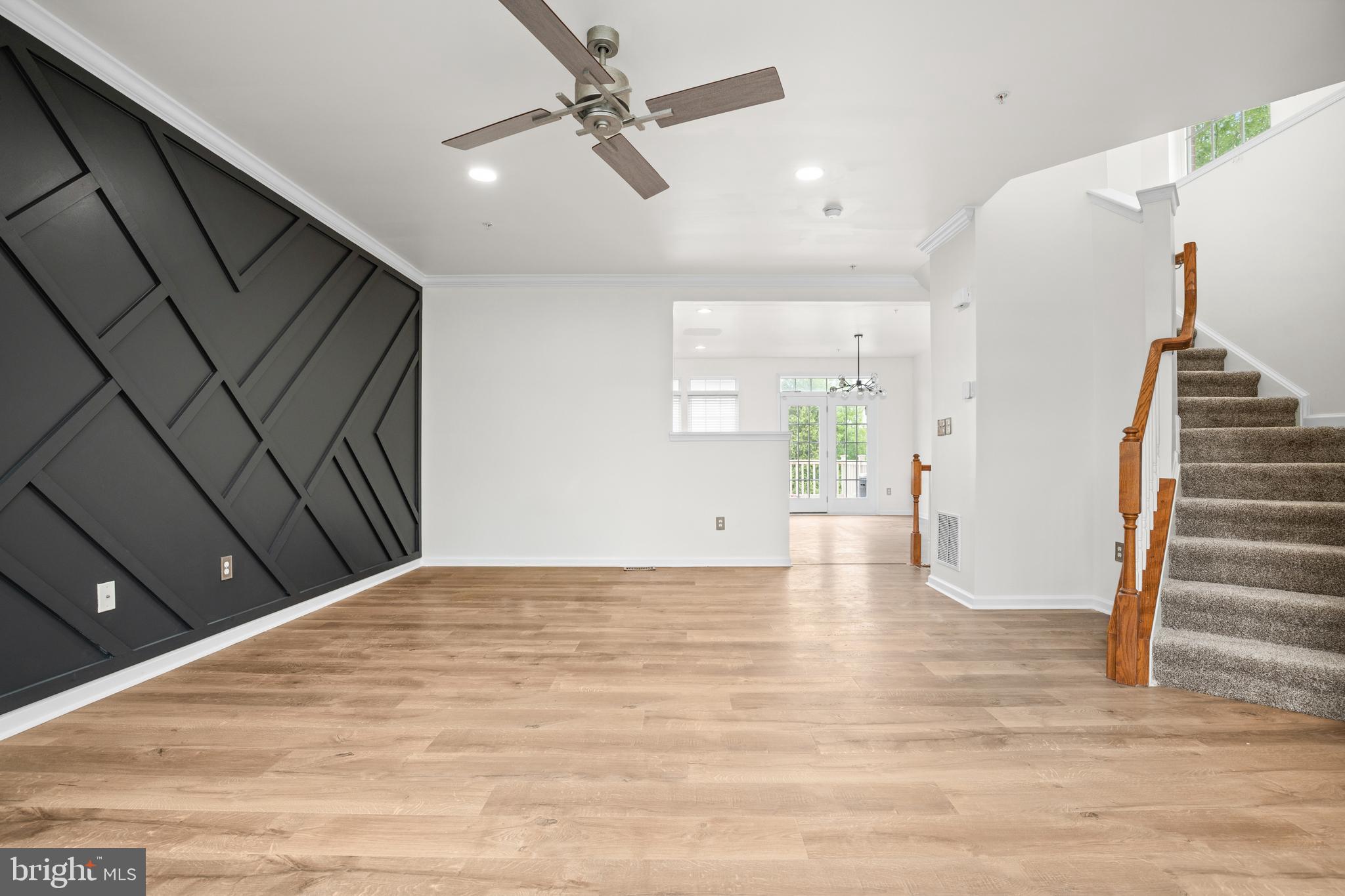 ADDISON ROAD SOUTH - Residential