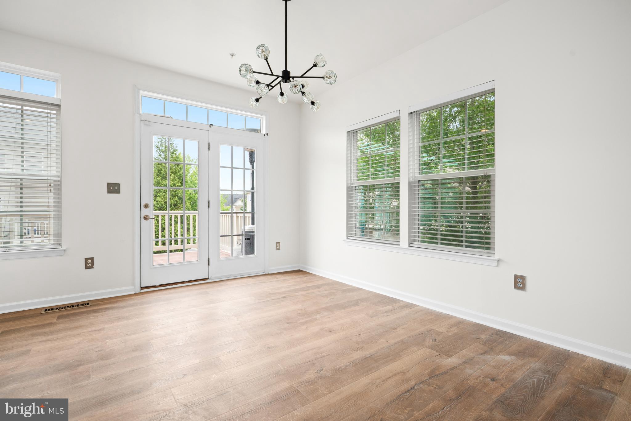 ADDISON ROAD SOUTH - Residential