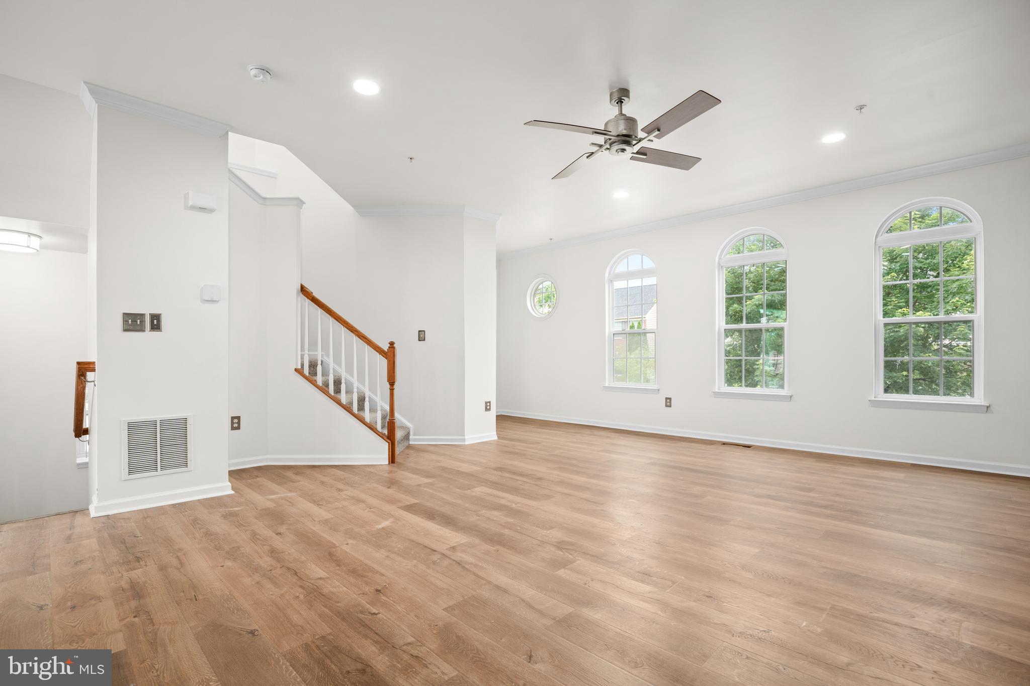 ADDISON ROAD SOUTH - Residential