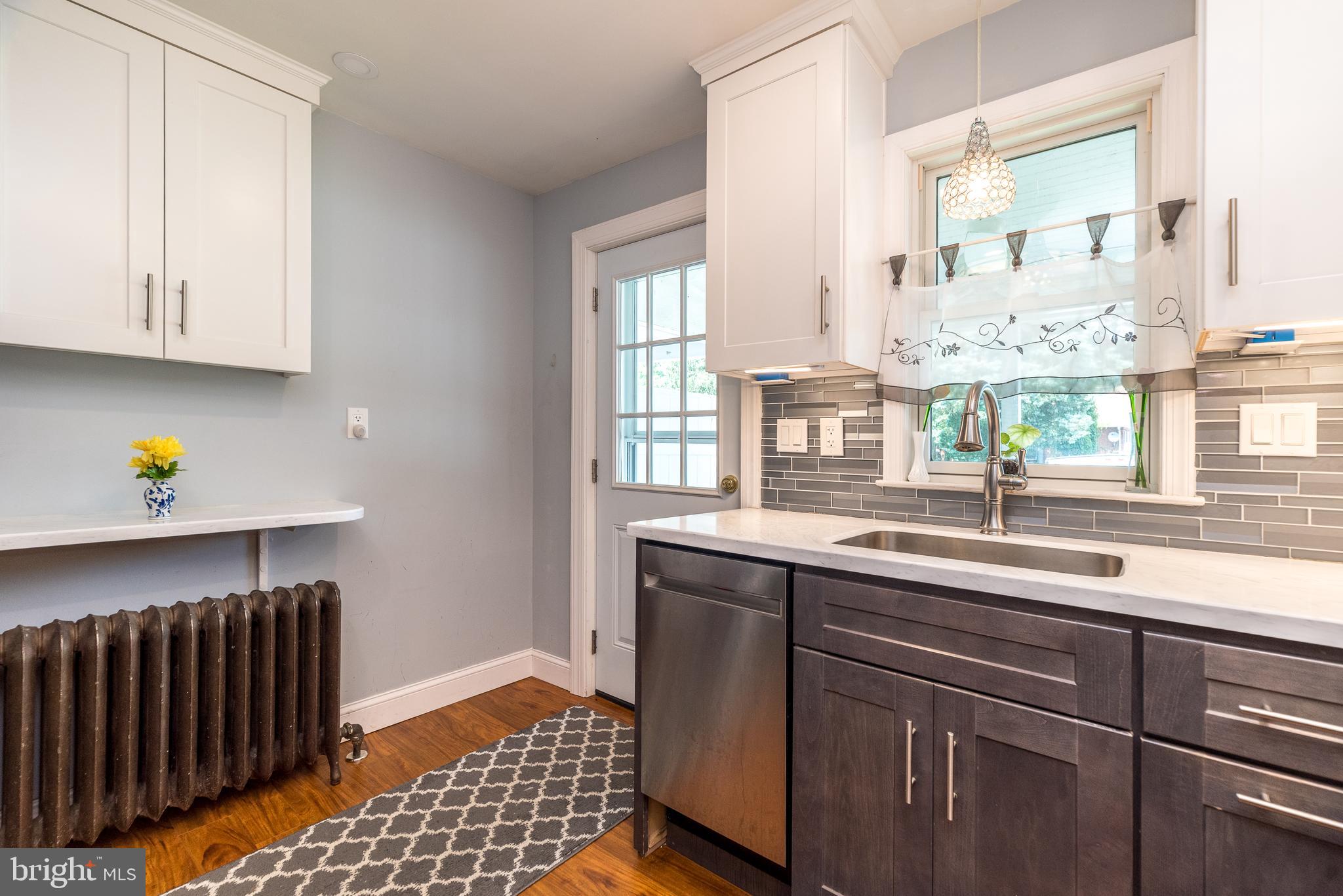 CHELTENHAM VIL - Residential