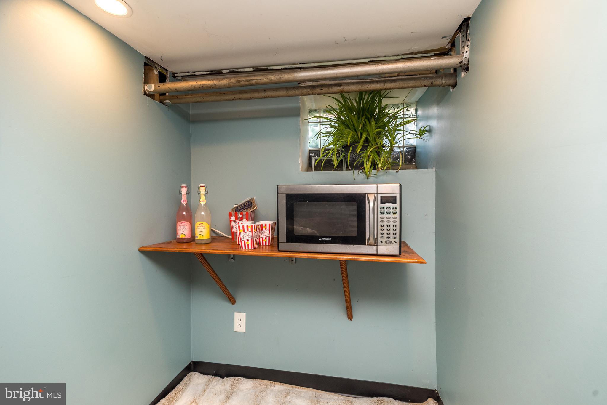 CHELTENHAM VIL - Residential