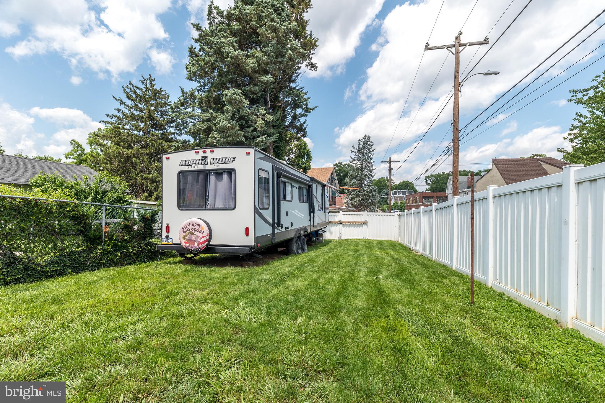 CHELTENHAM VIL - Residential