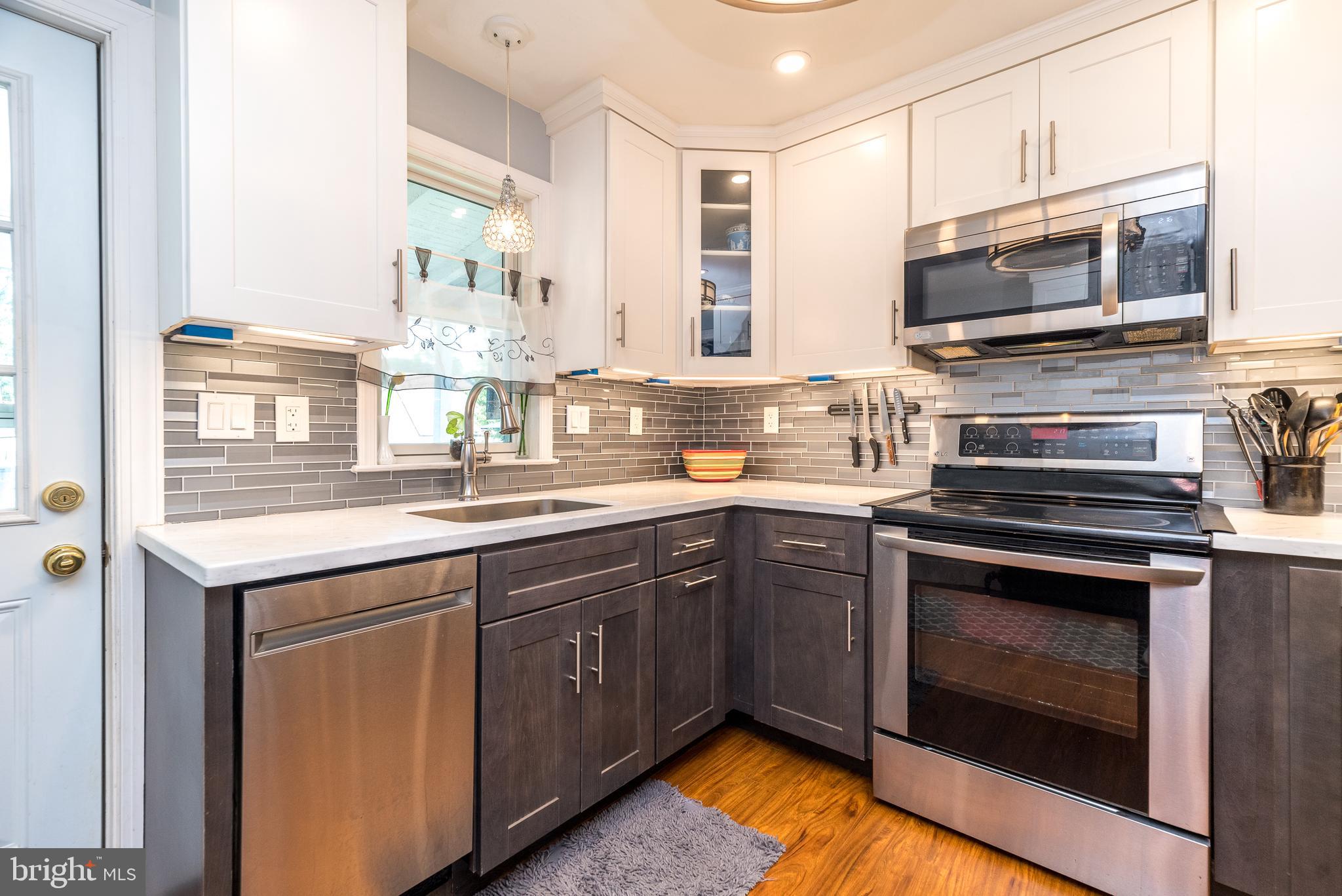 CHELTENHAM VIL - Residential