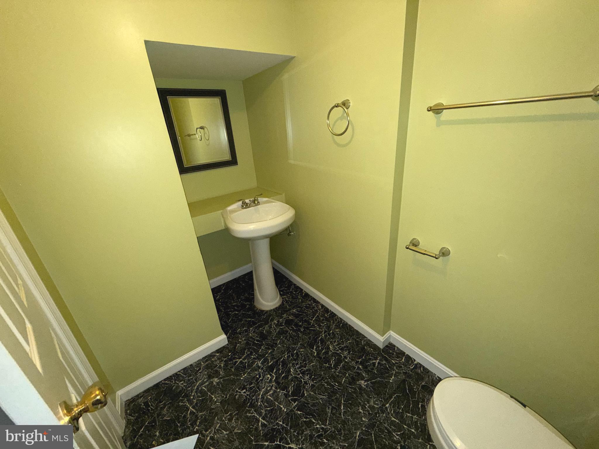 DEER PARK - Residential Lease