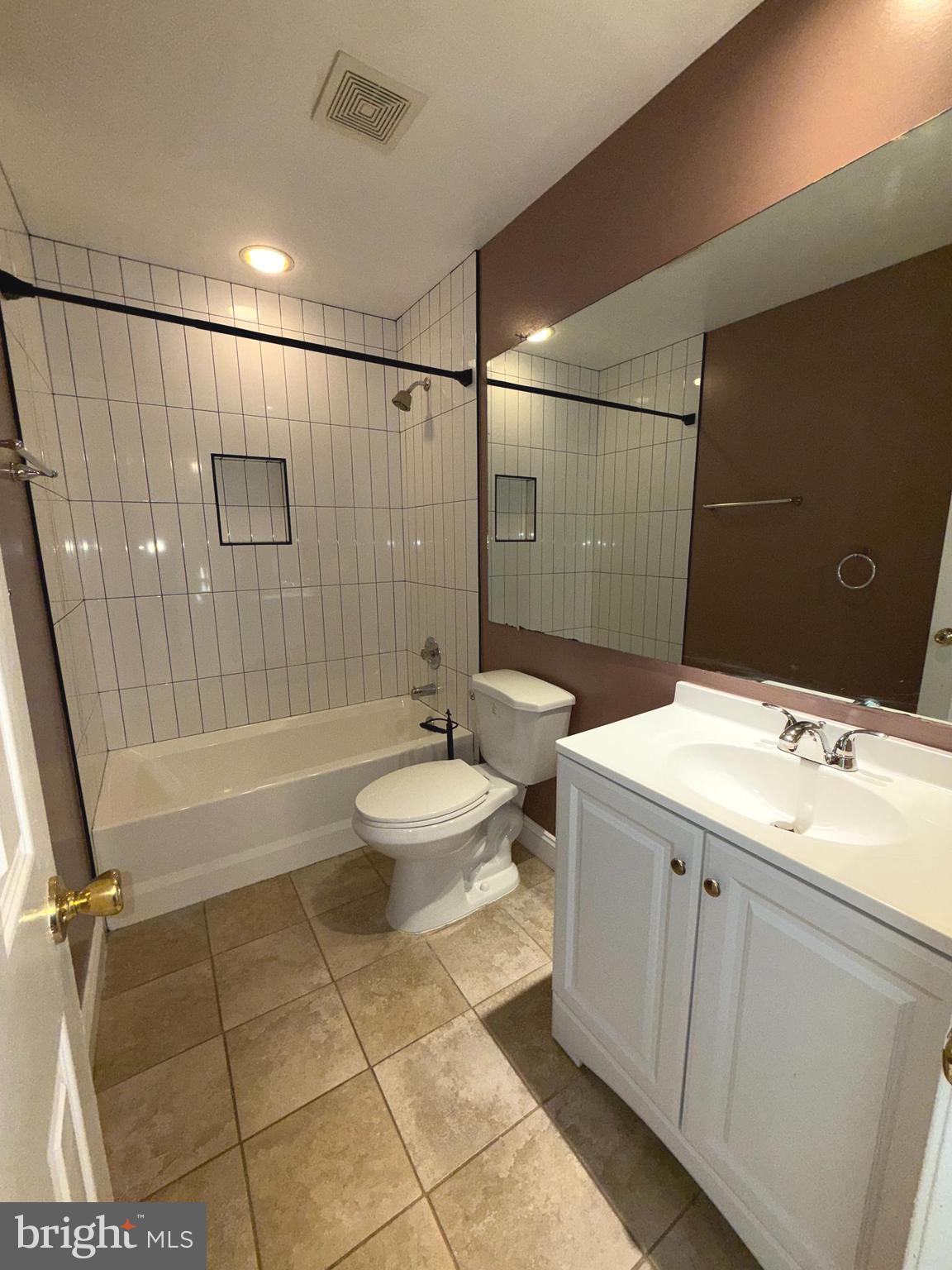 DEER PARK - Residential Lease