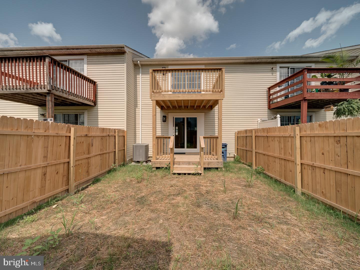 TIMBERBROOK - Residential