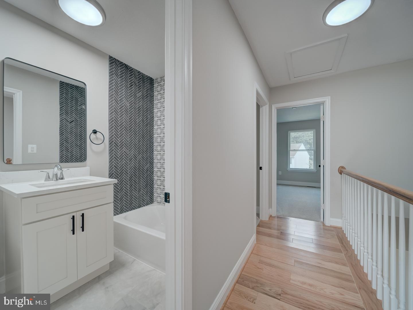 TIMBERBROOK - Residential