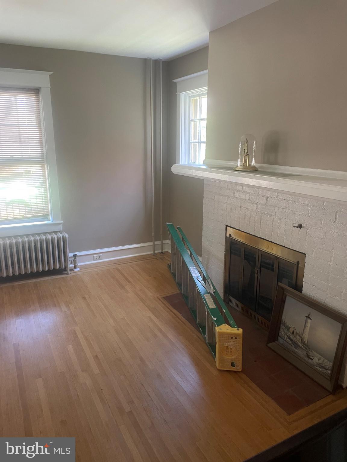 ELMWOOD - Residential