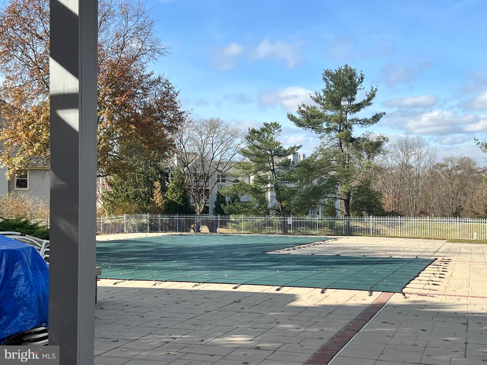 106 HERITAGE BOULEVARD 7