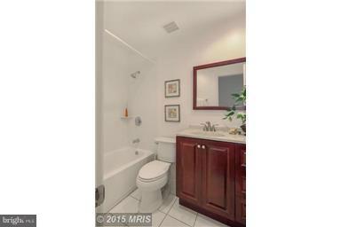 CHESTERBROOK WOODS - Residential Lease