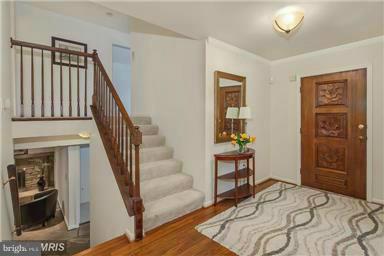 CHESTERBROOK WOODS - Residential Lease