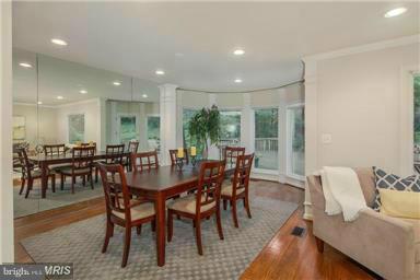 CHESTERBROOK WOODS - Residential Lease