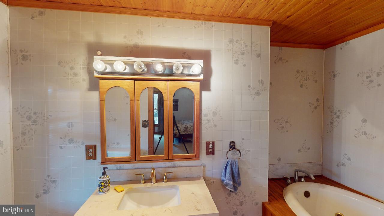 NANCY HANKS - Residential