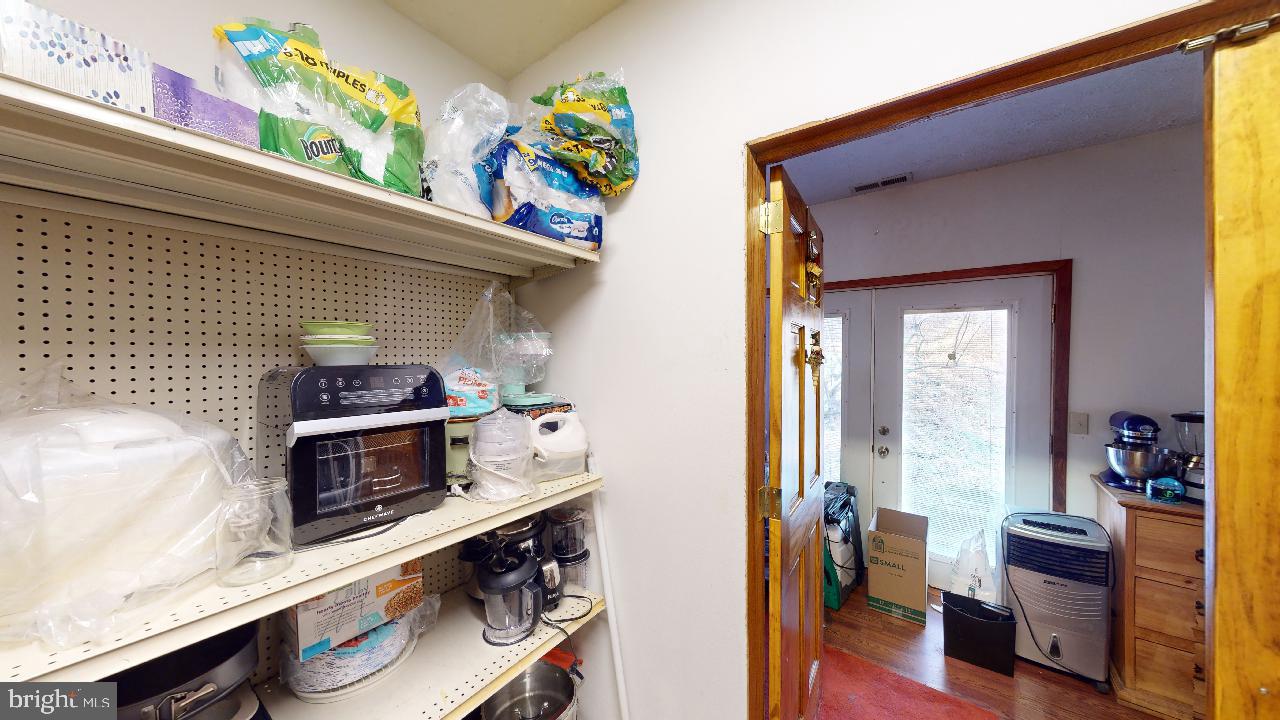 NANCY HANKS - Residential