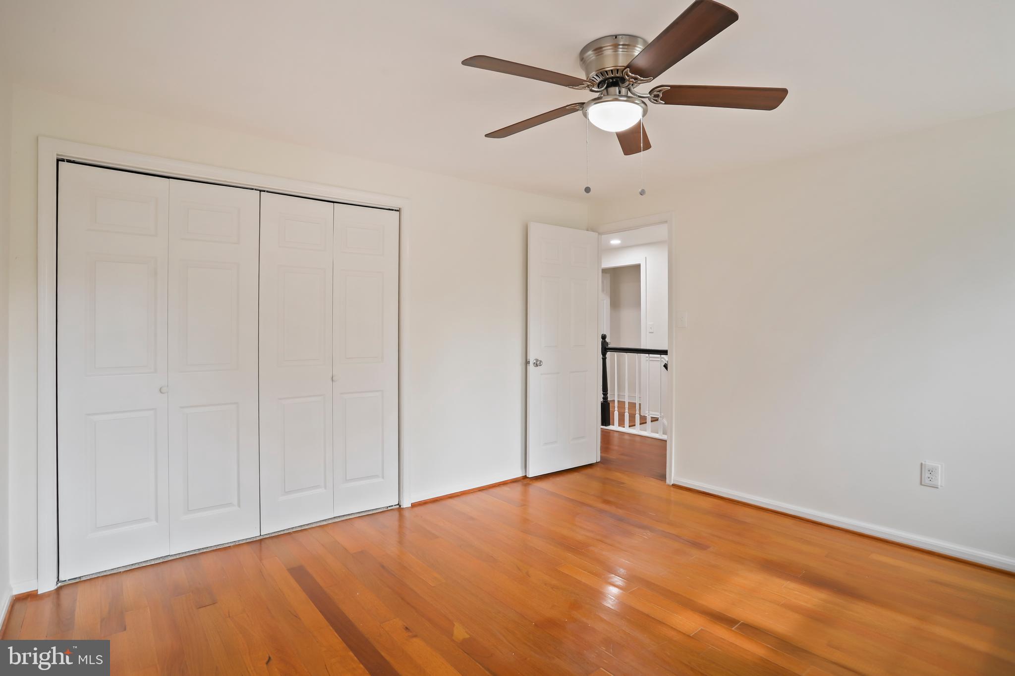 DERWOOD STATION - Residential