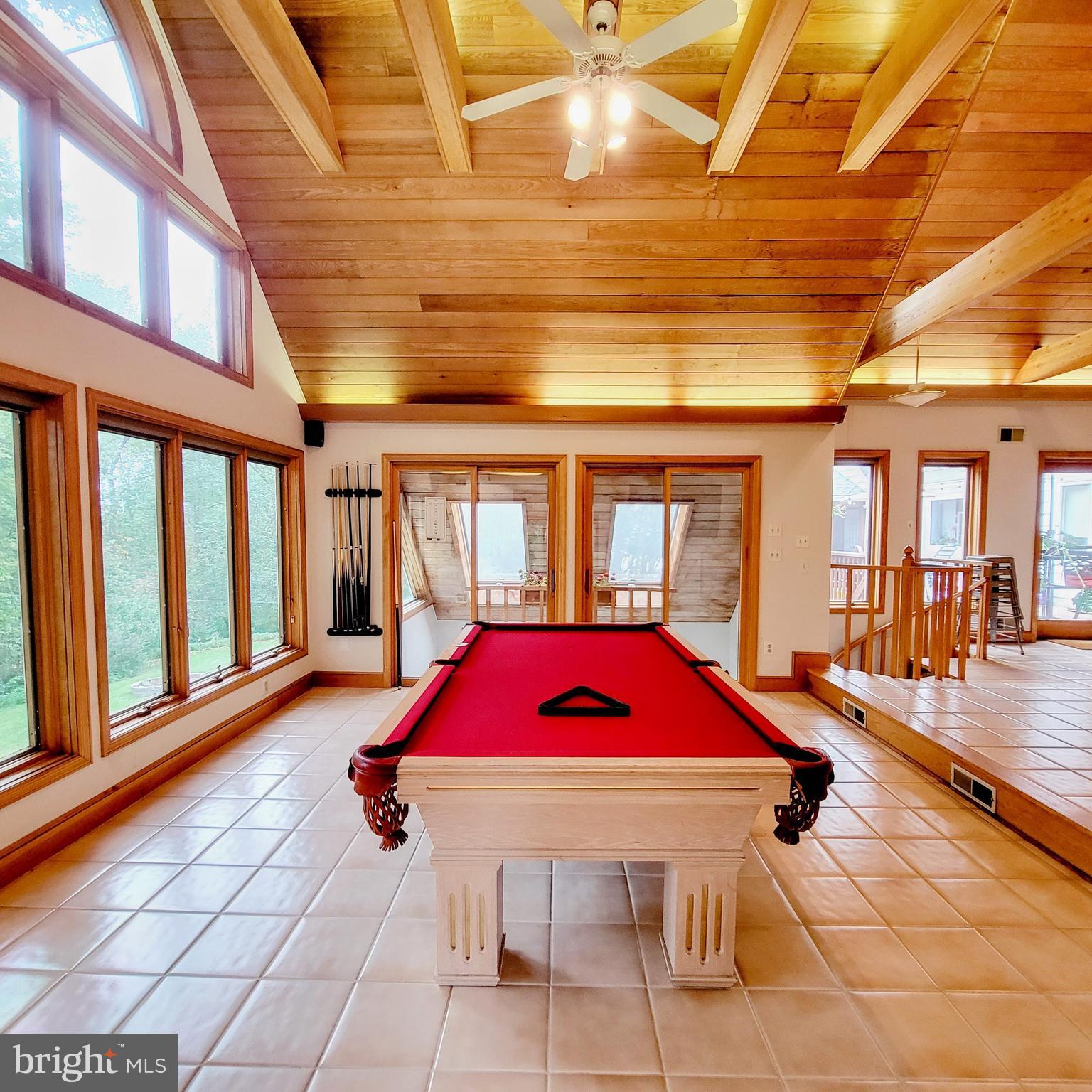 FORT WASHINGTON - Residential