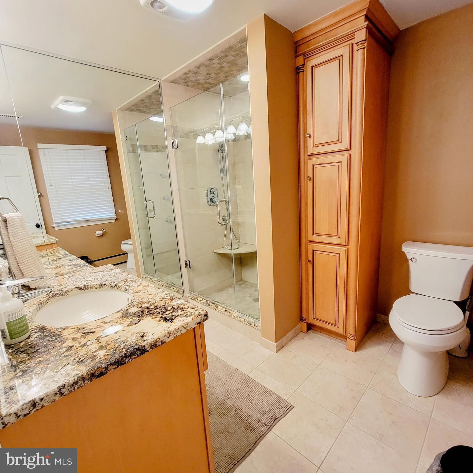 FORT WASHINGTON - Residential