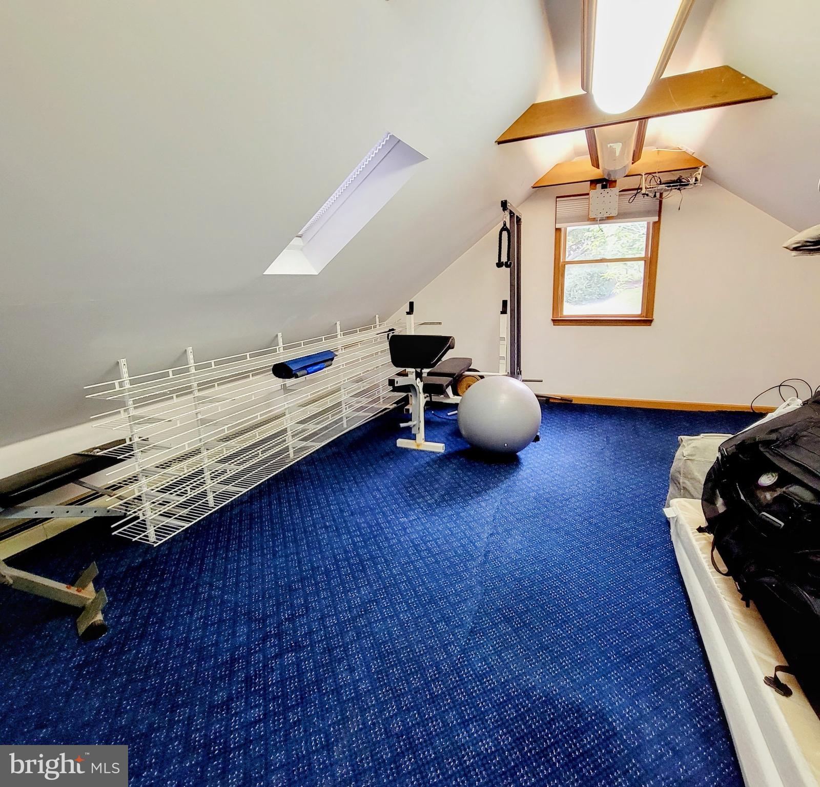 FORT WASHINGTON - Residential