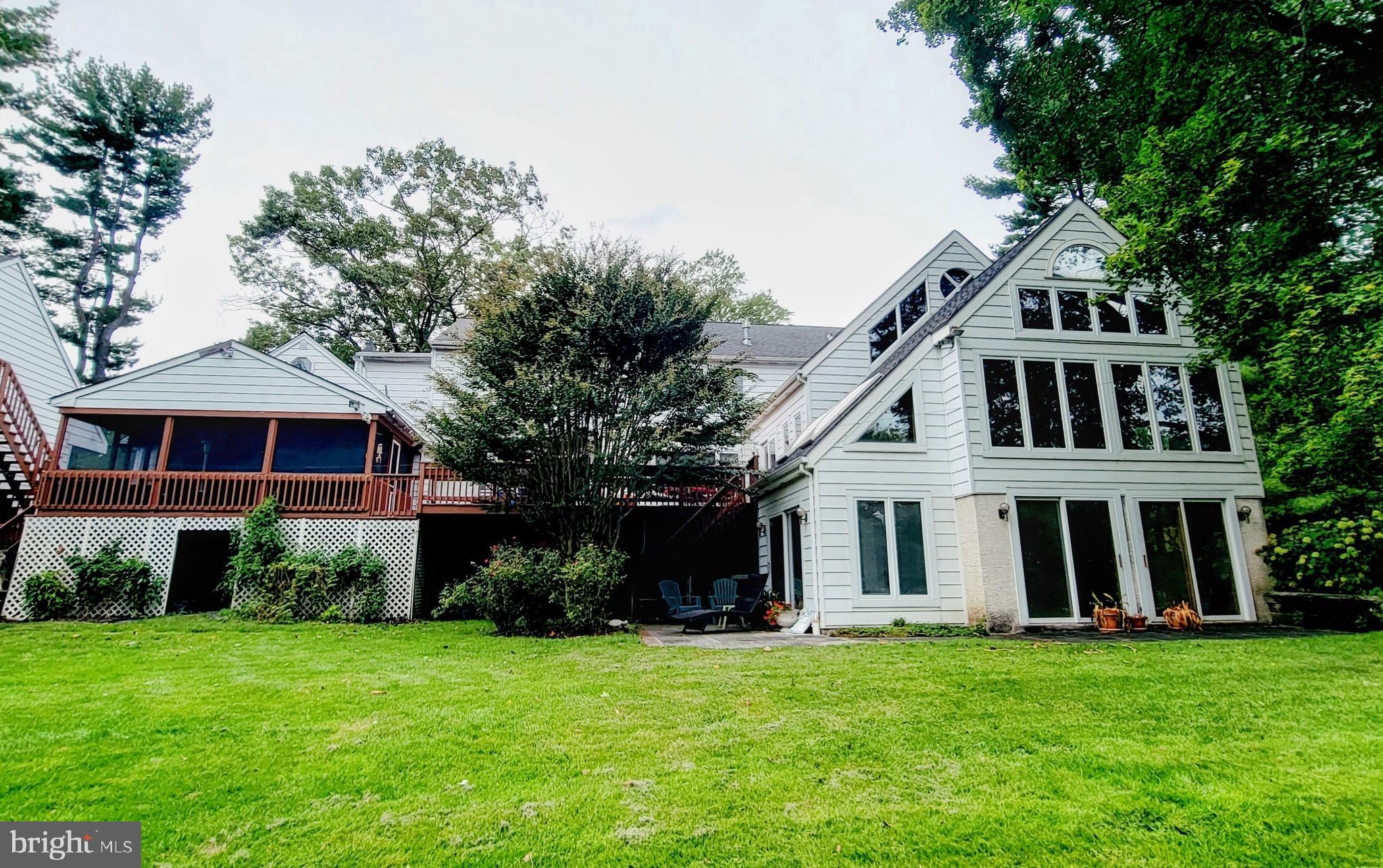 FORT WASHINGTON - Residential