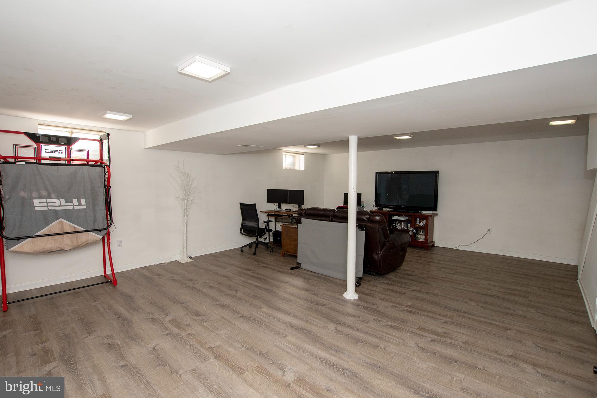 RIDGEWOOD FARM - Residential