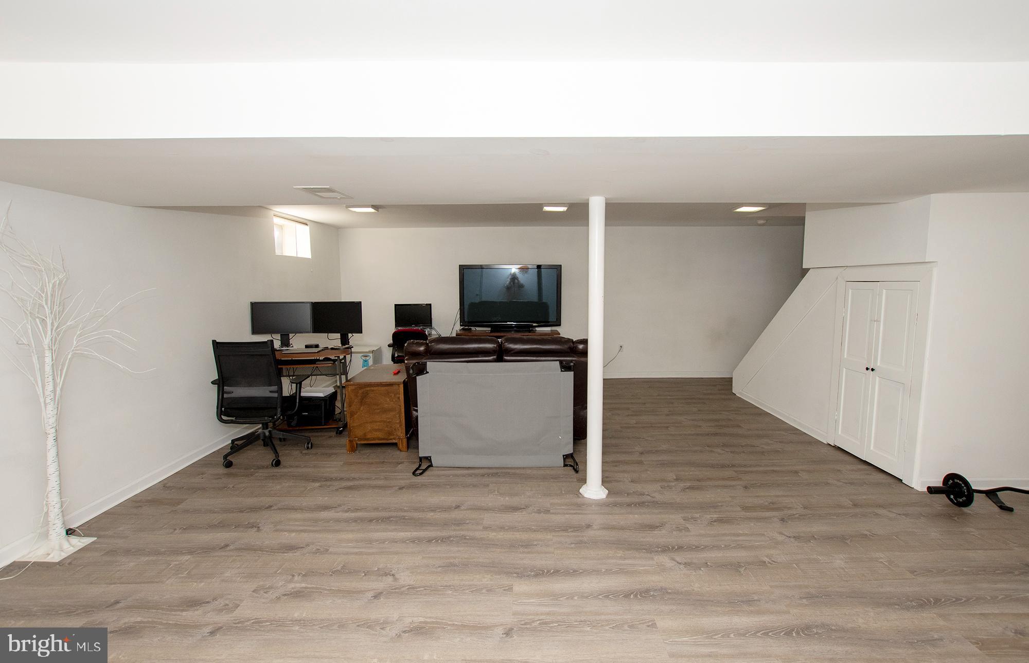 RIDGEWOOD FARM - Residential