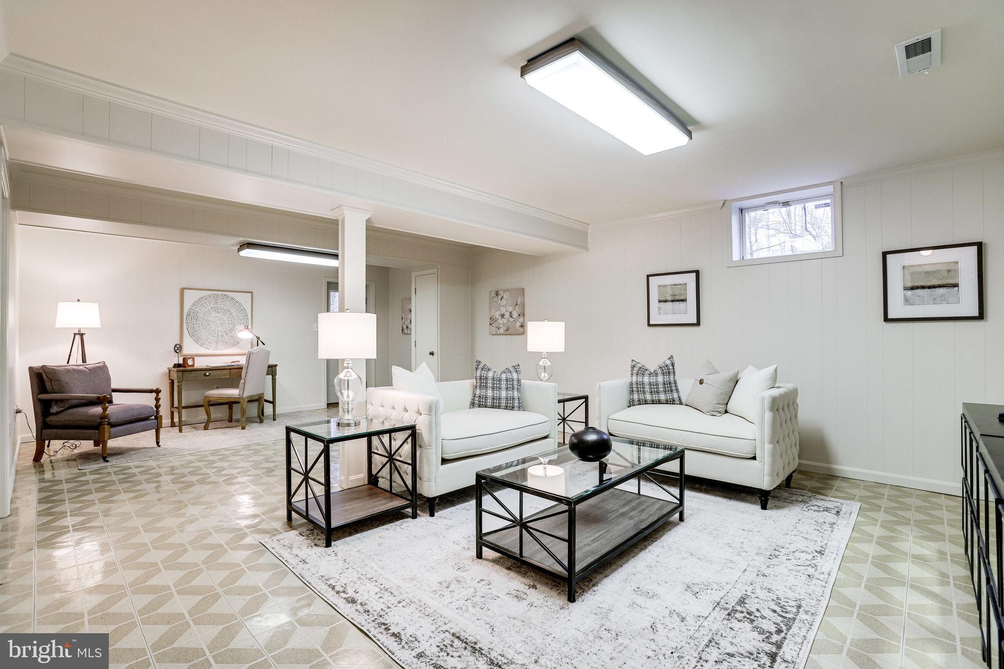 WOODBINE WOODS - Residential