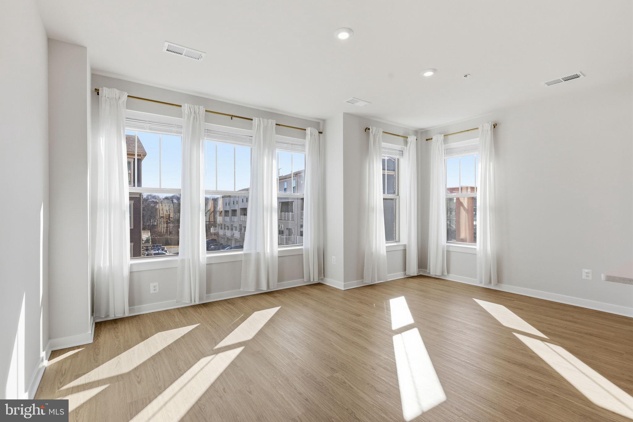 VILLAGE AT MANASSAS PARK - Residential