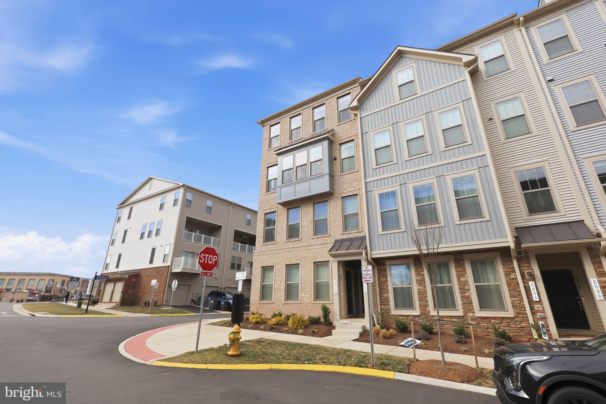 201 PARK CENTRAL TERRACE B