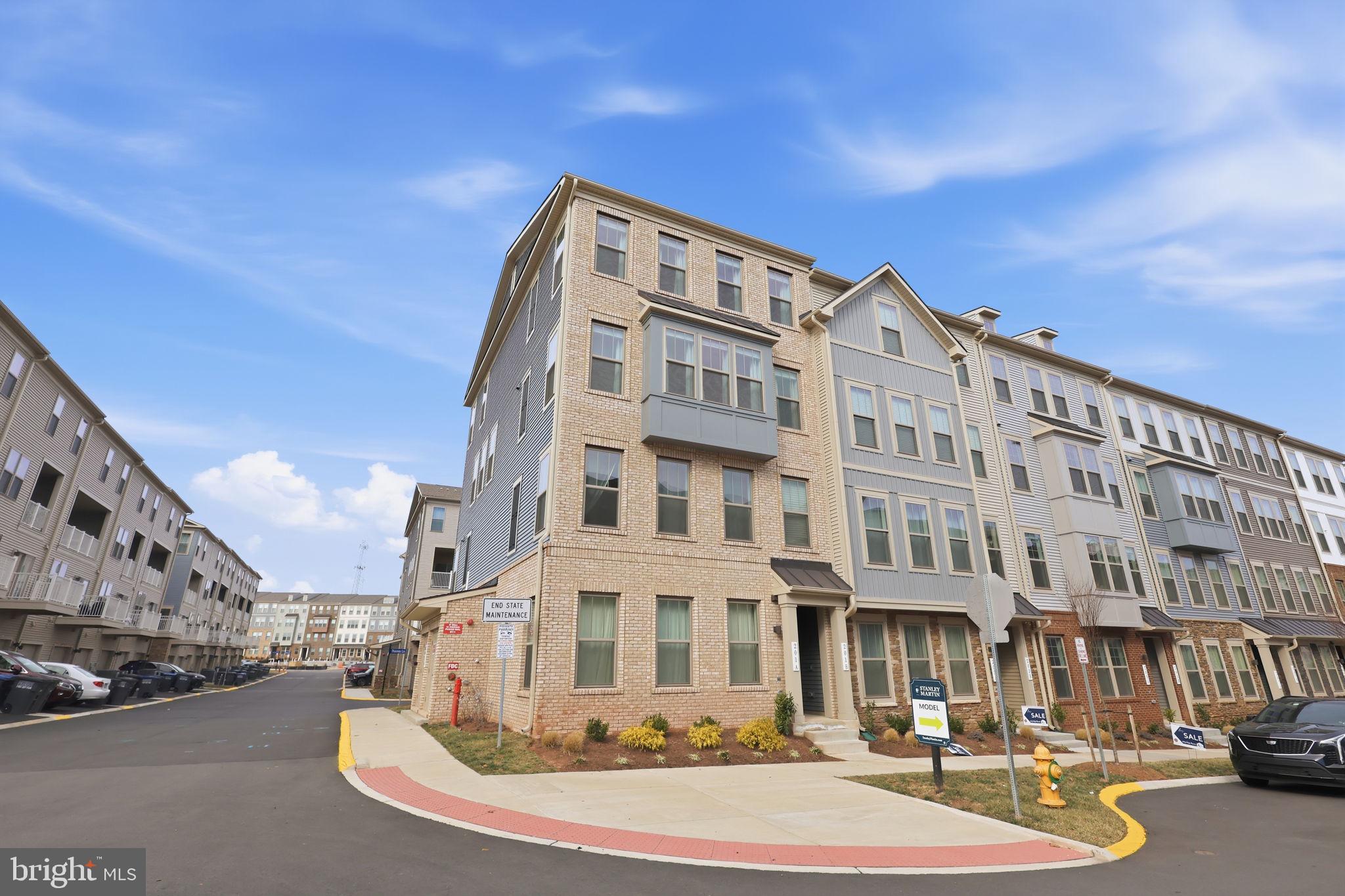 201 PARK CENTRAL TERRACE B